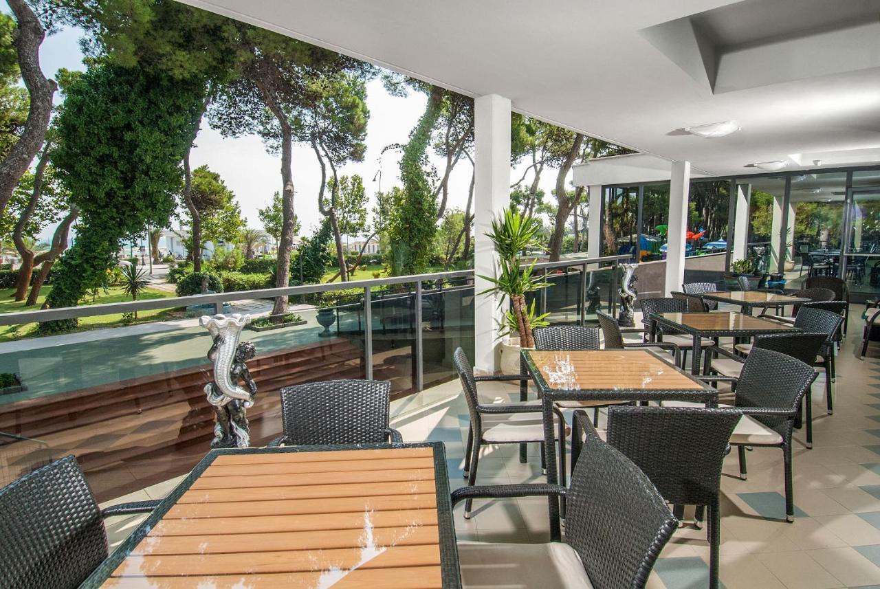 ג'וליאנובה Hotel Atlantic מראה חיצוני תמונה