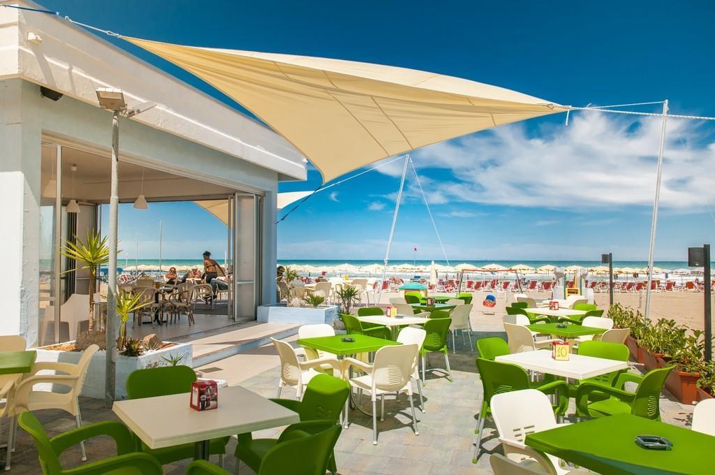 ג'וליאנובה Hotel Atlantic מראה חיצוני תמונה